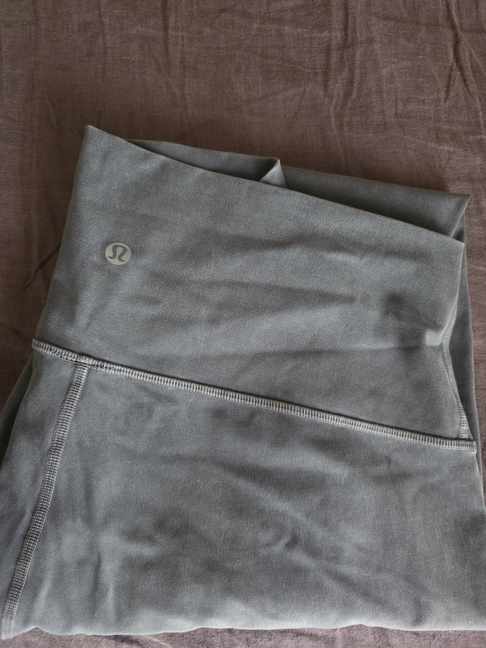 Lululemon High-Waist Leggings in Deep Charcoal & Brown - Picture 3 of 4